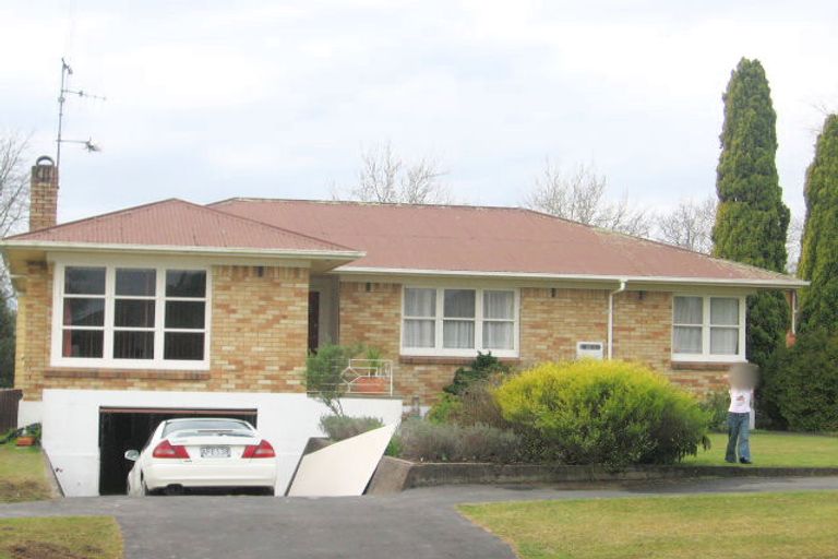 Photo of property in 30 Mcnicol Street, Fairfield, Hamilton, 3214