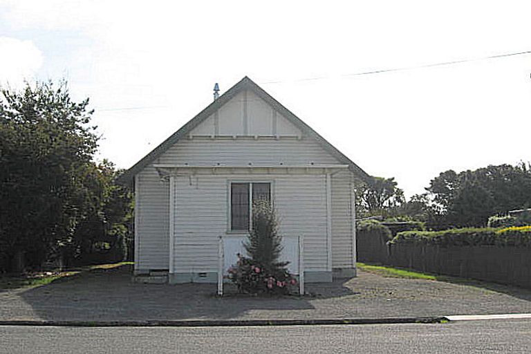 Photo of property in 6 Innes Street, Waimate, 7924