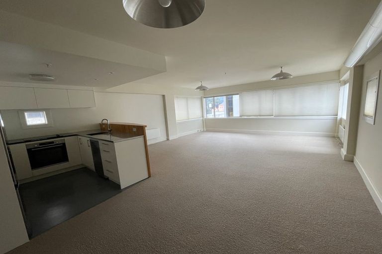 Photo of property in St Pauls Apartments, 111/43 Mulgrave Street, Thorndon, Wellington, 6011