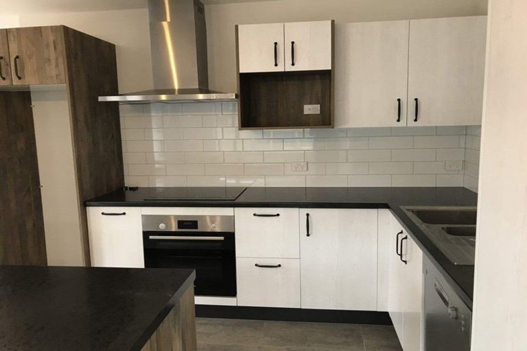 Photo of property in 57a Sullivan Avenue, Woolston, Christchurch, 8023