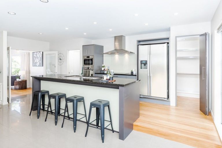 Photo of property in 102 Lake Road, Frankton, Hamilton, 3204