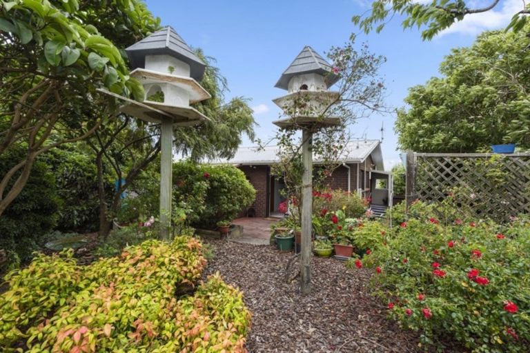 Photo of property in 12 Dakota Grove, Totara Park, Upper Hutt, 5018