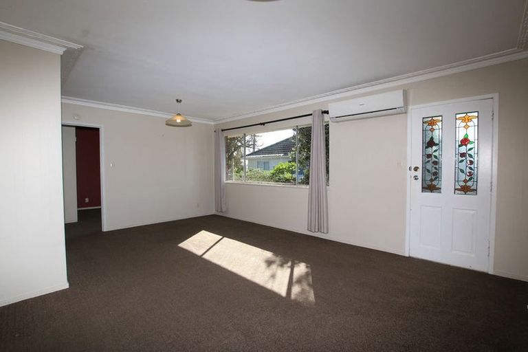 Photo of property in 1/3 Salisbury Road, Birkdale, Auckland, 0626