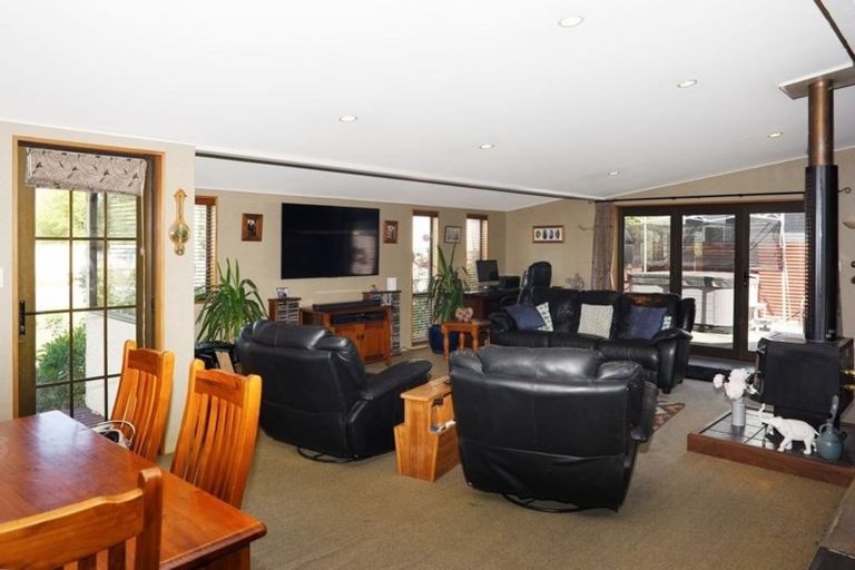 Photo of property in 82 Shields Street, Clyde, 9330