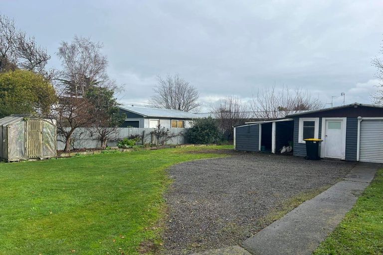 Photo of property in 5 Tait Place, Carterton, 5713