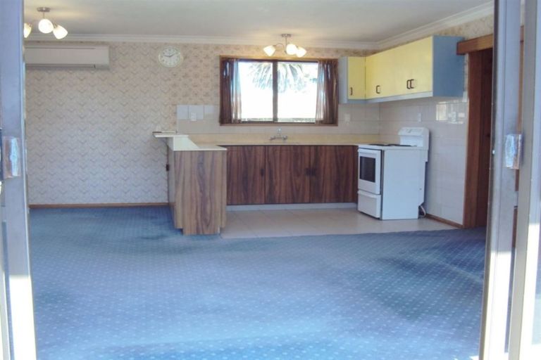 Photo of property in 92 Estuary Road, South New Brighton, Christchurch, 8062