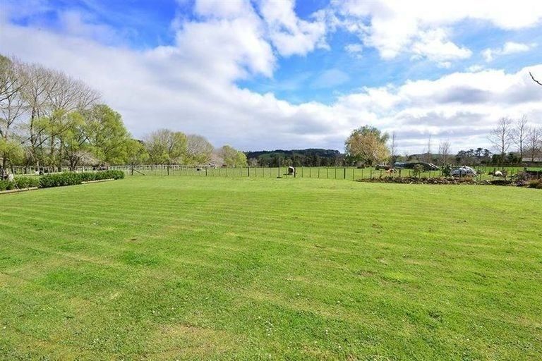 Photo of property in 28 Blackbridge Road, Dairy Flat, Albany, 0794