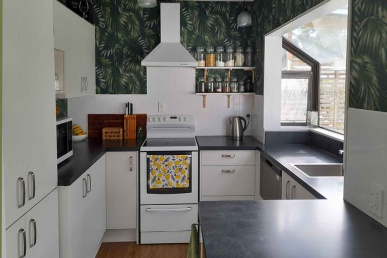 Photo of property in 32 Stirling Street, Te Aroha, 3320