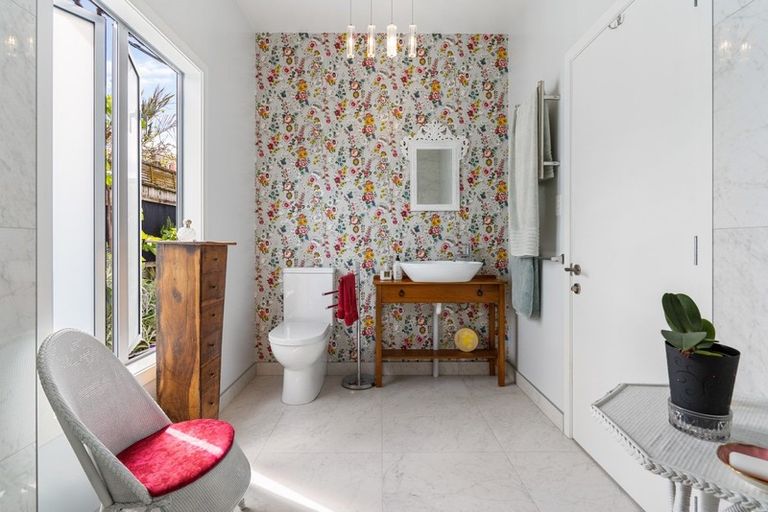 Photo of property in 301 Tanners Point Road, Tanners Point, Katikati, 3177