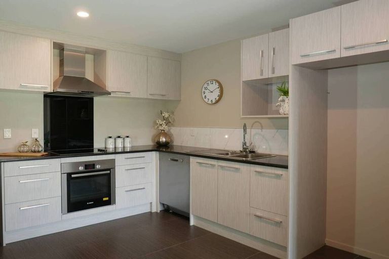 Photo of property in 60 Gosling Crescent, Halswell, Christchurch, 8025