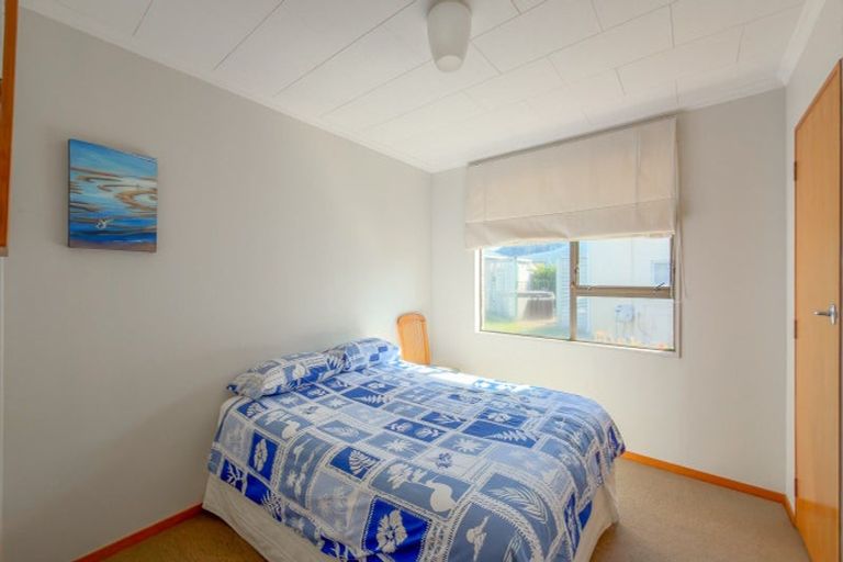 Photo of property in 201a The Square, Whangamata, 3620