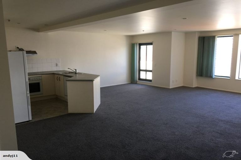 Photo of property in Courtenay Apartments, 602/120 Courtenay Place, Te Aro, Wellington, 6011