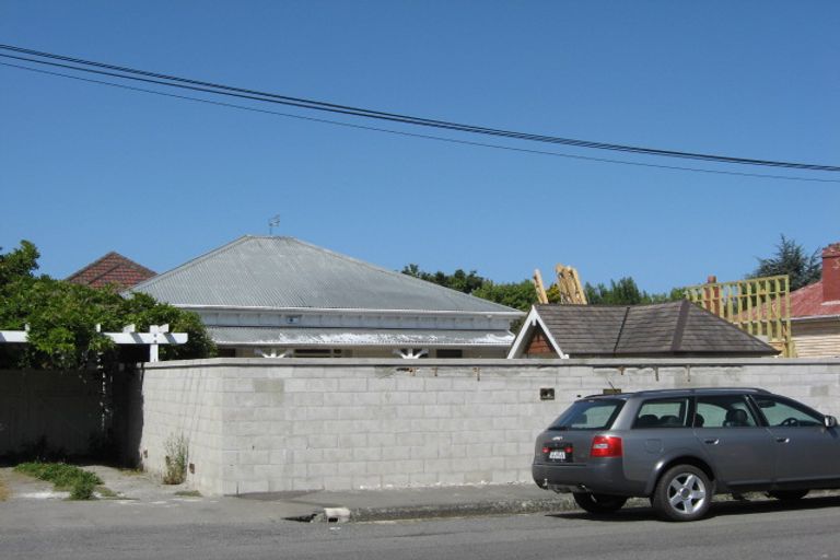 Photo of property in 74 Hewitts Road, Merivale, Christchurch, 8014