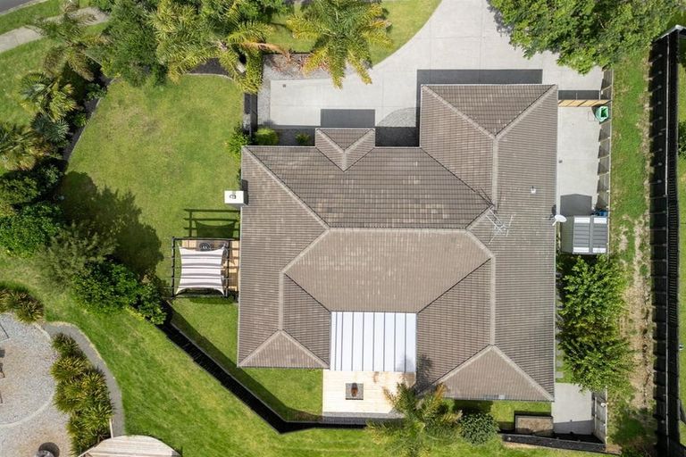 Photo of property in 52 Merriman Place, Pyes Pa, Tauranga, 3112