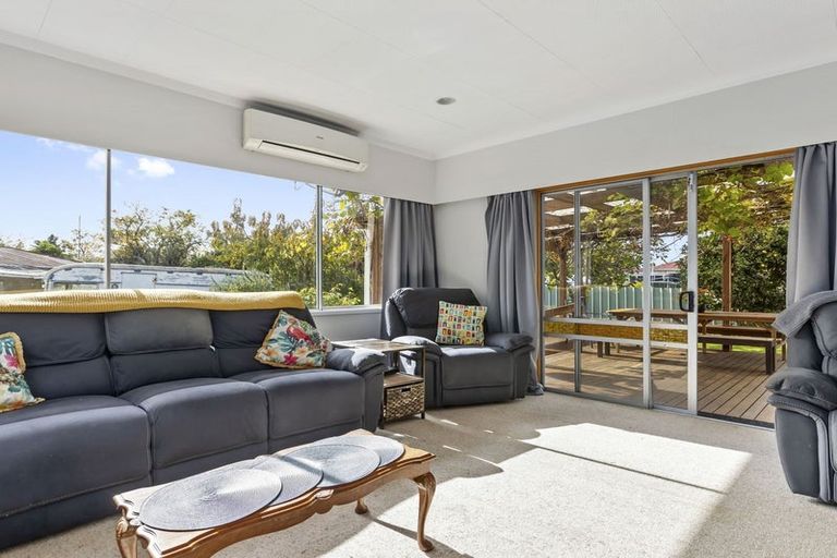 Photo of property in 11 South Belt, Solway, Masterton, 5810