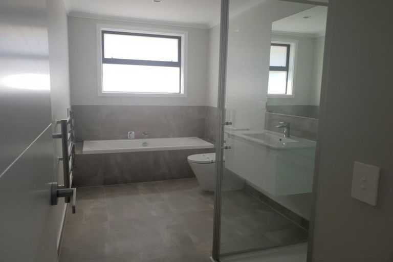 Photo of property in 56 Dunkeld Drive, Papamoa, 3118