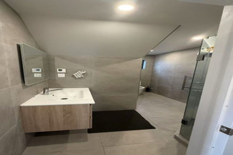 Photo of property in 39b Exminster Street, Blockhouse Bay, Auckland, 0600