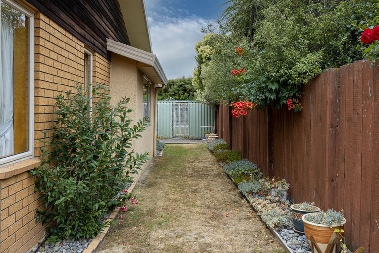 Photo of property in 37 Karina Crescent, Redwoodtown, Blenheim, 7201