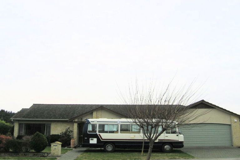 Photo of property in 1 Claridge Place, Taradale, Napier, 4112