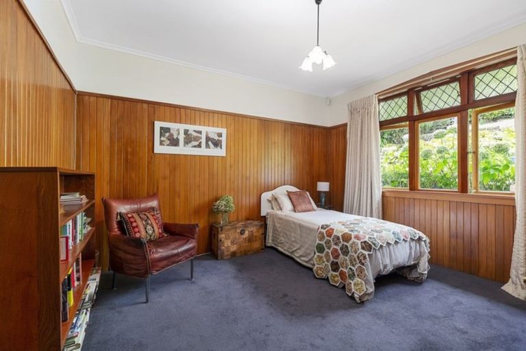 Photo of property in 191 Seatoun Heights Road, Miramar, Wellington, 6022