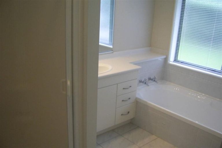 Photo of property in 50 Sterling Gate Drive, Bethlehem, Tauranga, 3110