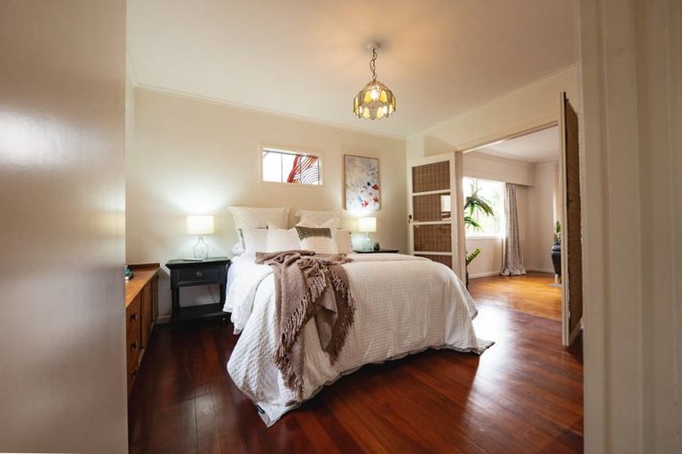 Photo of property in 137 Hinemoa Street, Birkenhead, Auckland, 0626