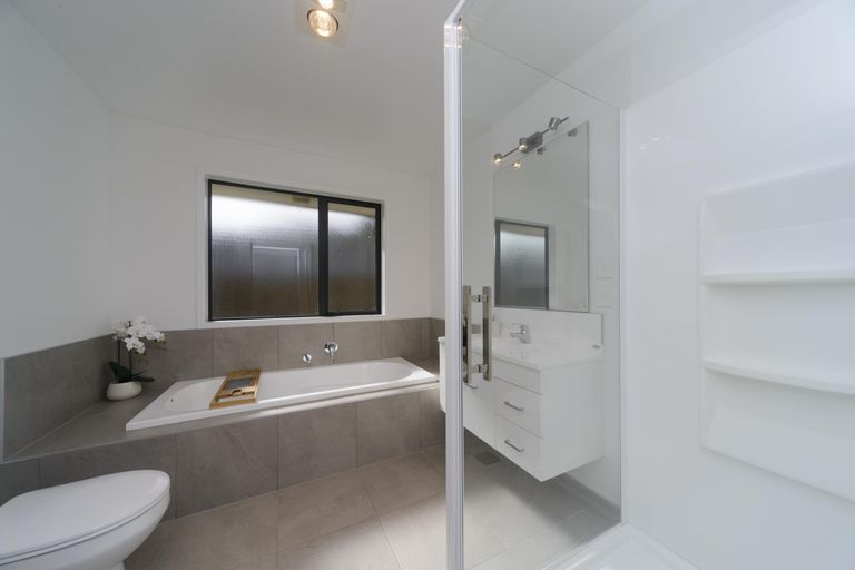 Photo of property in 30 Macdonald Heights, Feilding, 4702