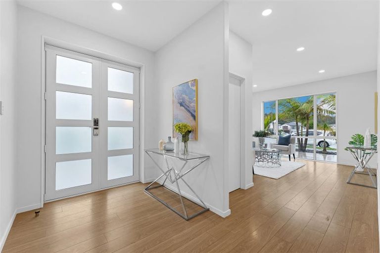 Photo of property in 62 Castlederg Drive, Flat Bush, Auckland, 2019