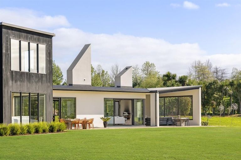 Photo of property in 90 Grace Hill Drive, Dairy Flat, Albany, 0792