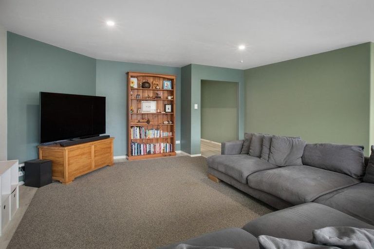 Photo of property in 14 Riverside Place, Katikati, 3129