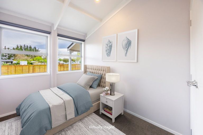 Photo of property in 12b Guy Street, Waipawa, 4210