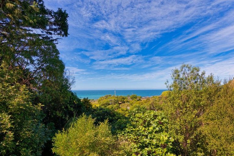 Photo of property in 6 Valley Road, Goose Bay, Kaikoura, 7374