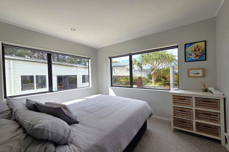 Photo of property in 138 Waimaire Avenue, Matarangi, Whitianga, 3592