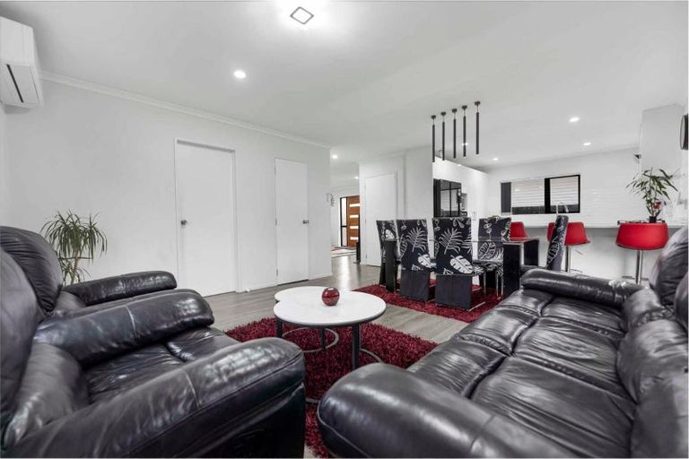 Photo of property in 14a Harrow Place, Manurewa, Auckland, 2102