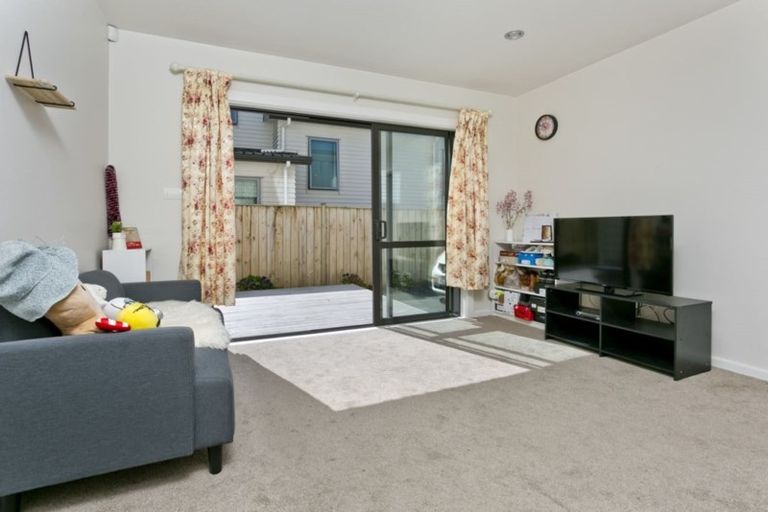 Photo of property in 10 New Dawn Lane, Albany Heights, Auckland, 0632