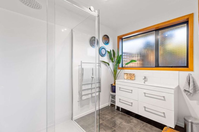 Photo of property in 18 Waenga Drive, Cromwell, 9310