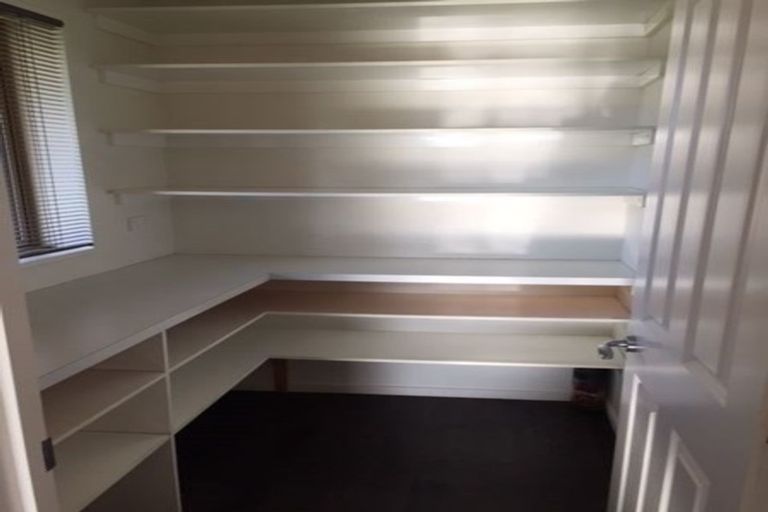 Photo of property in 2 Okuku Place, Hei Hei, Christchurch, 8042