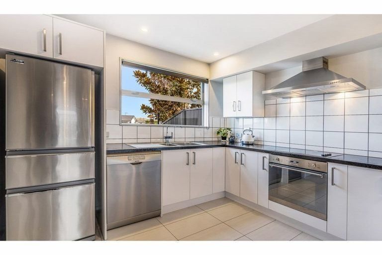 Photo of property in 46 Caulfield Avenue, Halswell, Christchurch, 8025