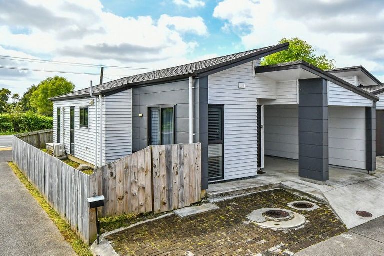 Photo of property in 58 Cosgrave Road, Papakura, 2110