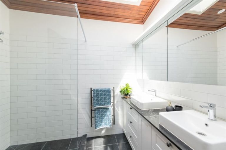 Photo of property in 50 Bronte Street, Nelson, 7010