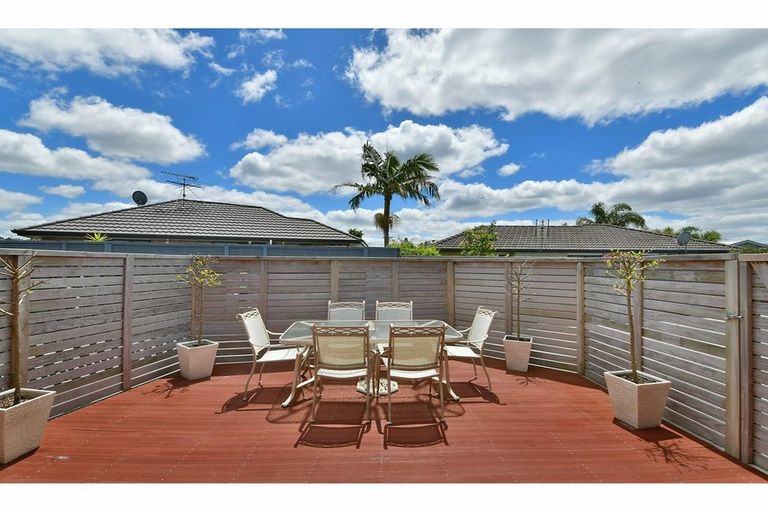 Photo of property in 43b Doment Crescent, Orewa, 0931