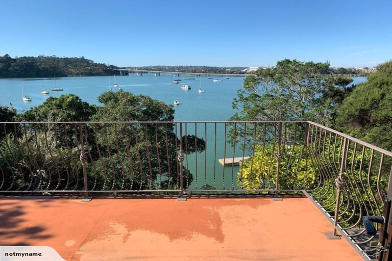 Photo of property in 83 Ferry Parade, Herald Island, Auckland, 0618