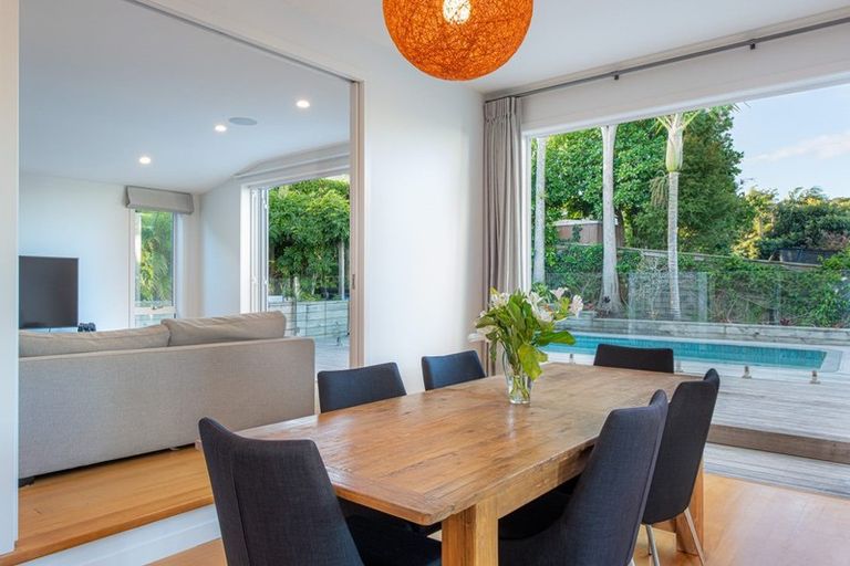 Photo of property in 40 Channel View Road, Campbells Bay, Auckland, 0630