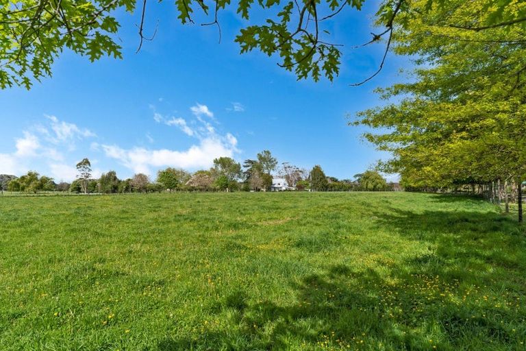 Photo of property in 225 Chester Road, West Taratahi, Carterton, 5791