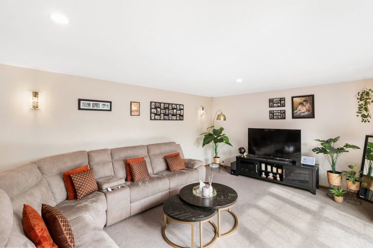 Photo of property in 2/343a Burwood Road, Burwood, Christchurch, 8083