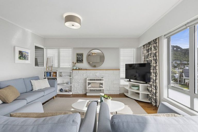 Photo of property in 41a Mantell Street, Seatoun, Wellington, 6022