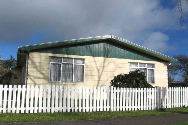 Photo of property in 78 Sherwill Street, Feilding, 4702