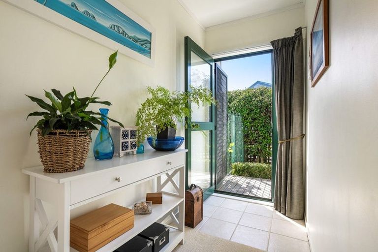 Photo of property in 124a Avalon Place, Whangamata, 3620