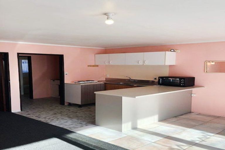 Photo of property in 63 Wyllie Road, Papatoetoe, Auckland, 2025