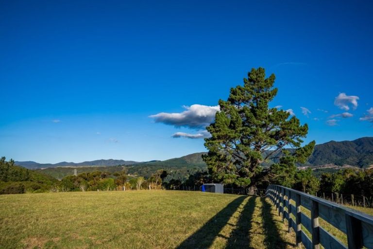 Photo of property in 148 Fairview Drive, Birchville, Upper Hutt, 5372